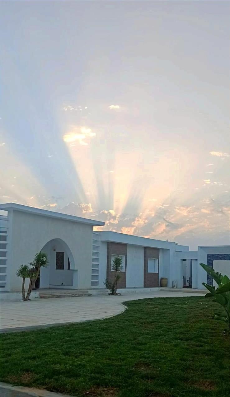 فيلا Vill La Reine Jerba Avec Piscine El Guecheine المظهر الخارجي الصورة